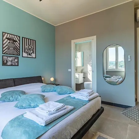 3 Bedroom Cozy In Apartment
